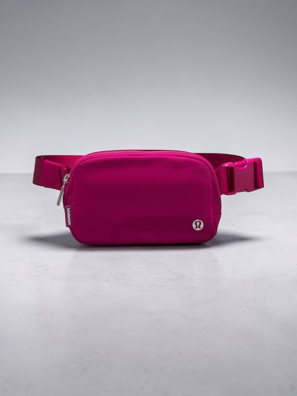 Lululemon Everywhere Belt Bag Wild Berry Magenta Crossbody Athletic Bag Nwt
